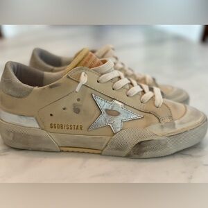 🔥 GOLDEN GOOSE PENSTAR SUPERSTAR Like NEW, W/Box 36 6 Neutral Silver Cute!! 🔥